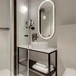 מלון Tribe Old Town 4*