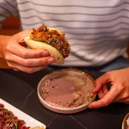 酒店 Tribe Old Town 4*