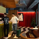 Tribe Old Town 酒店 4*
