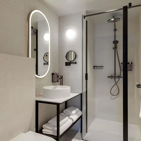 Otel Tribe Old Town 4*