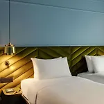 Tribe Old Town 4*