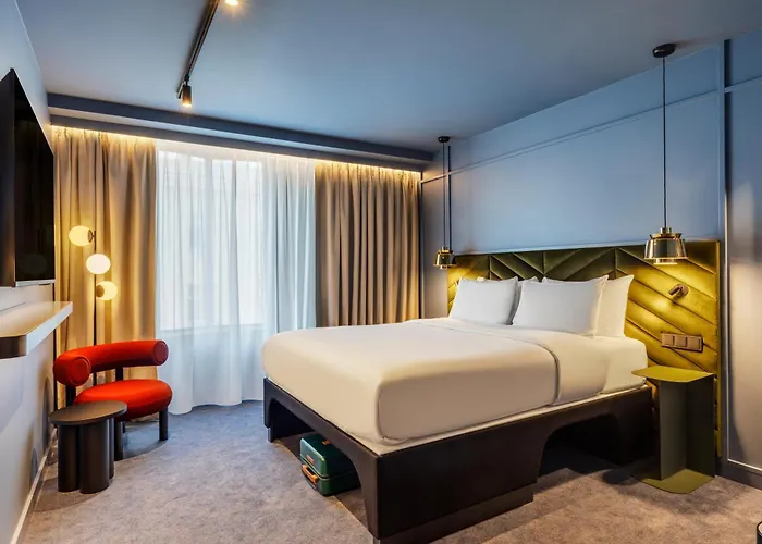 Otel Tribe Old Town 4*