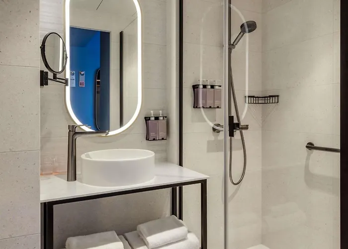 Tribe Old Town Otel 4*