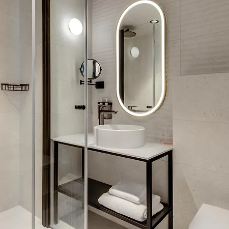 Hotel Tribe Old Town 4*